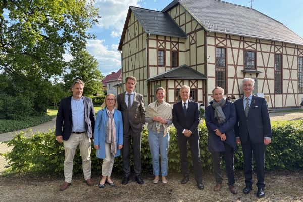 Ausstellung in Schloss Lomnitz Ausstellung in Schloss Lomnitz